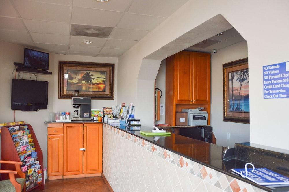 La Bella Oceanfront Inn - Daytona Daytona Beach Extérieur photo