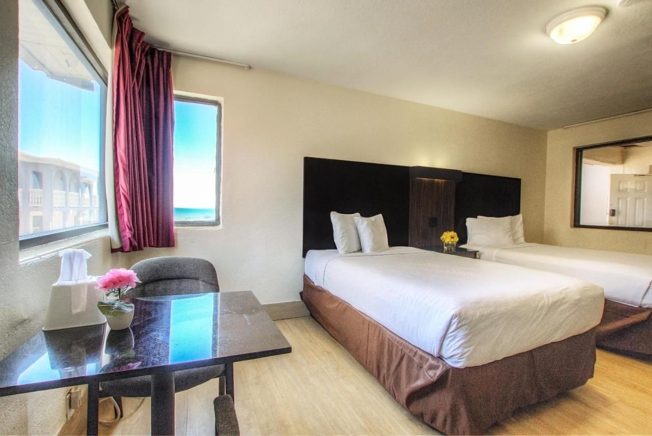 La Bella Oceanfront Inn - Daytona Daytona Beach Extérieur photo